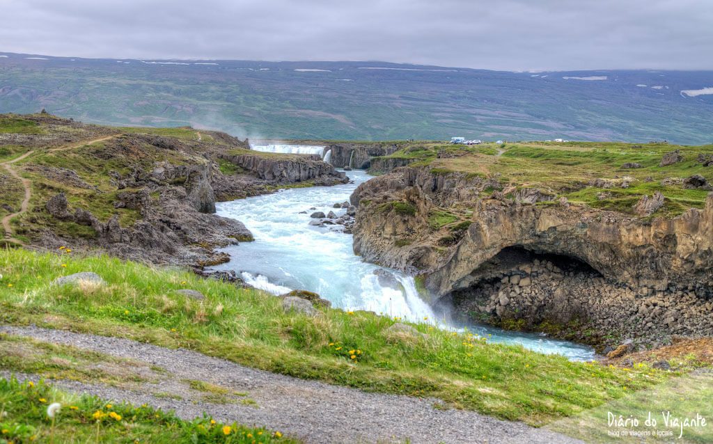 Godafoss, a catarata dos Deuses | Islândia