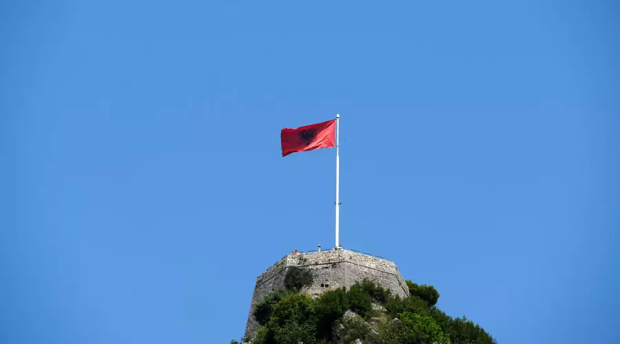 História, Língua e Cultura da Albânia