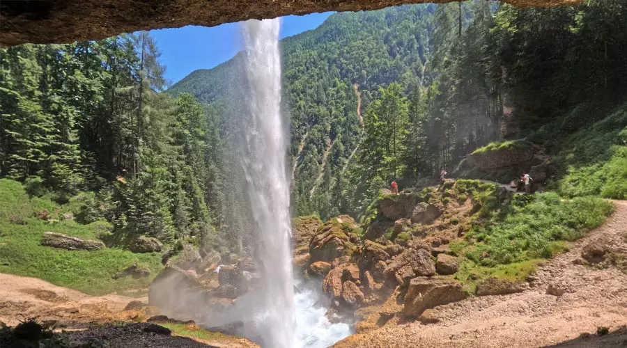Cascata Peričnik, Eslovénia
