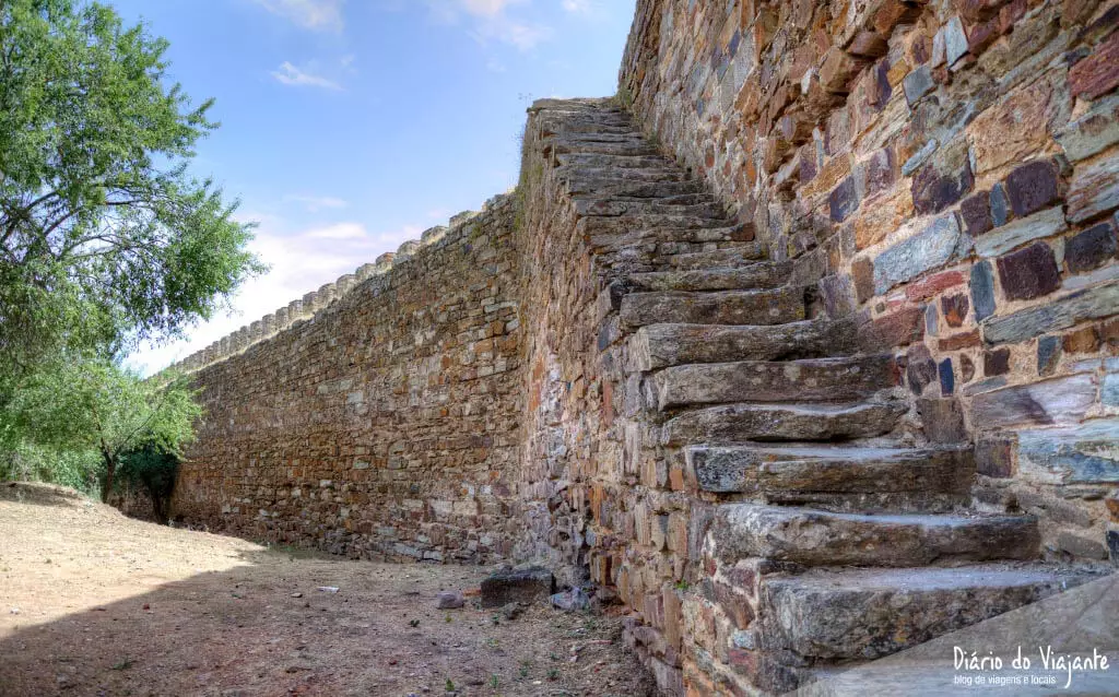 Castelo de Mourão, Avistando o Alqueva | Portugal