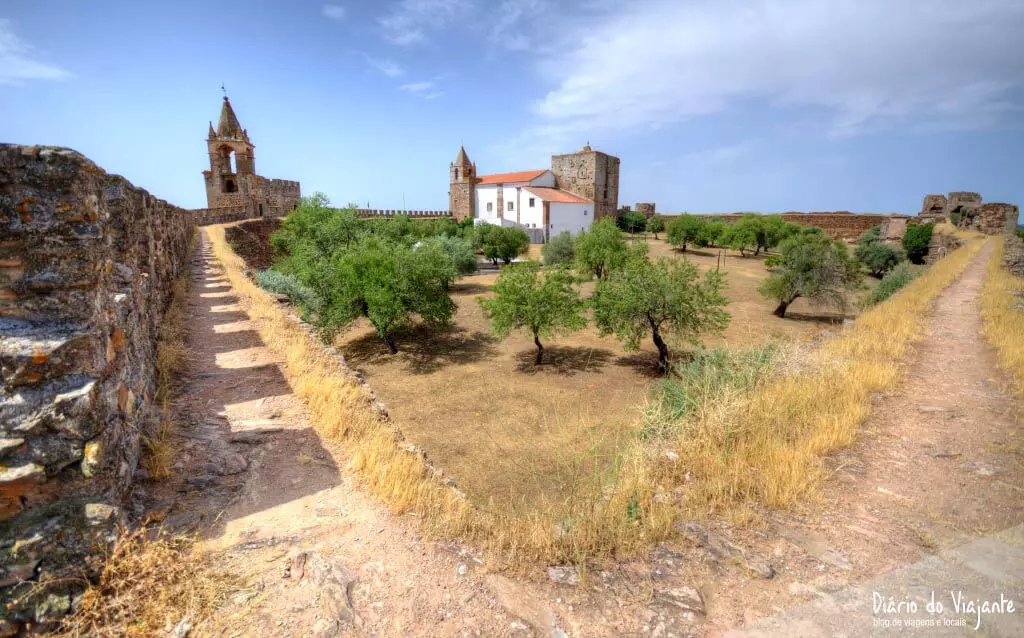 Castelo de Mourão, Avistando o Alqueva | Portugal