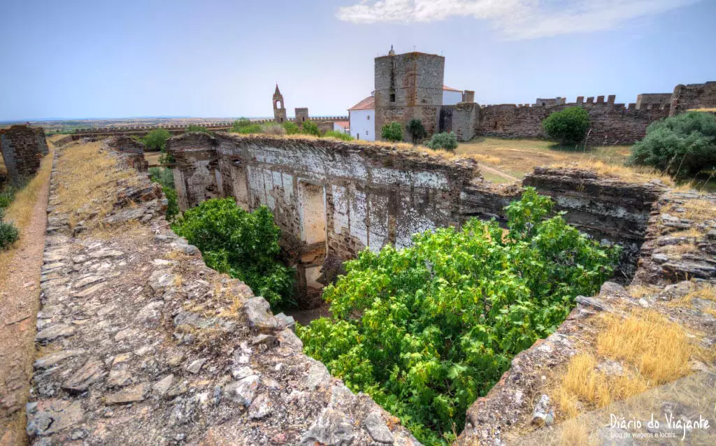 Castelo de Mourão, Avistando o Alqueva | Portugal