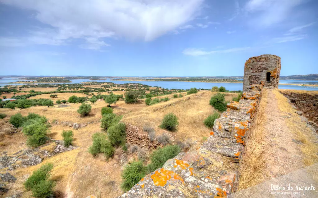Castelo de Mourão, Avistando o Alqueva | Portugal