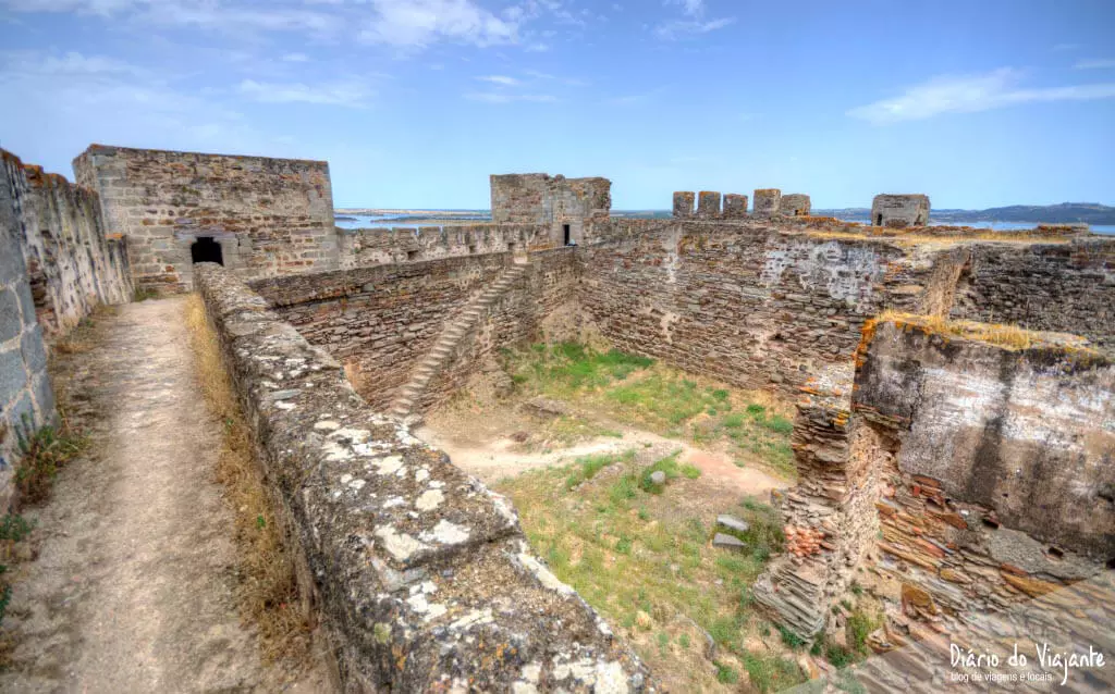 Castelo de Mourão, Avistando o Alqueva | Portugal