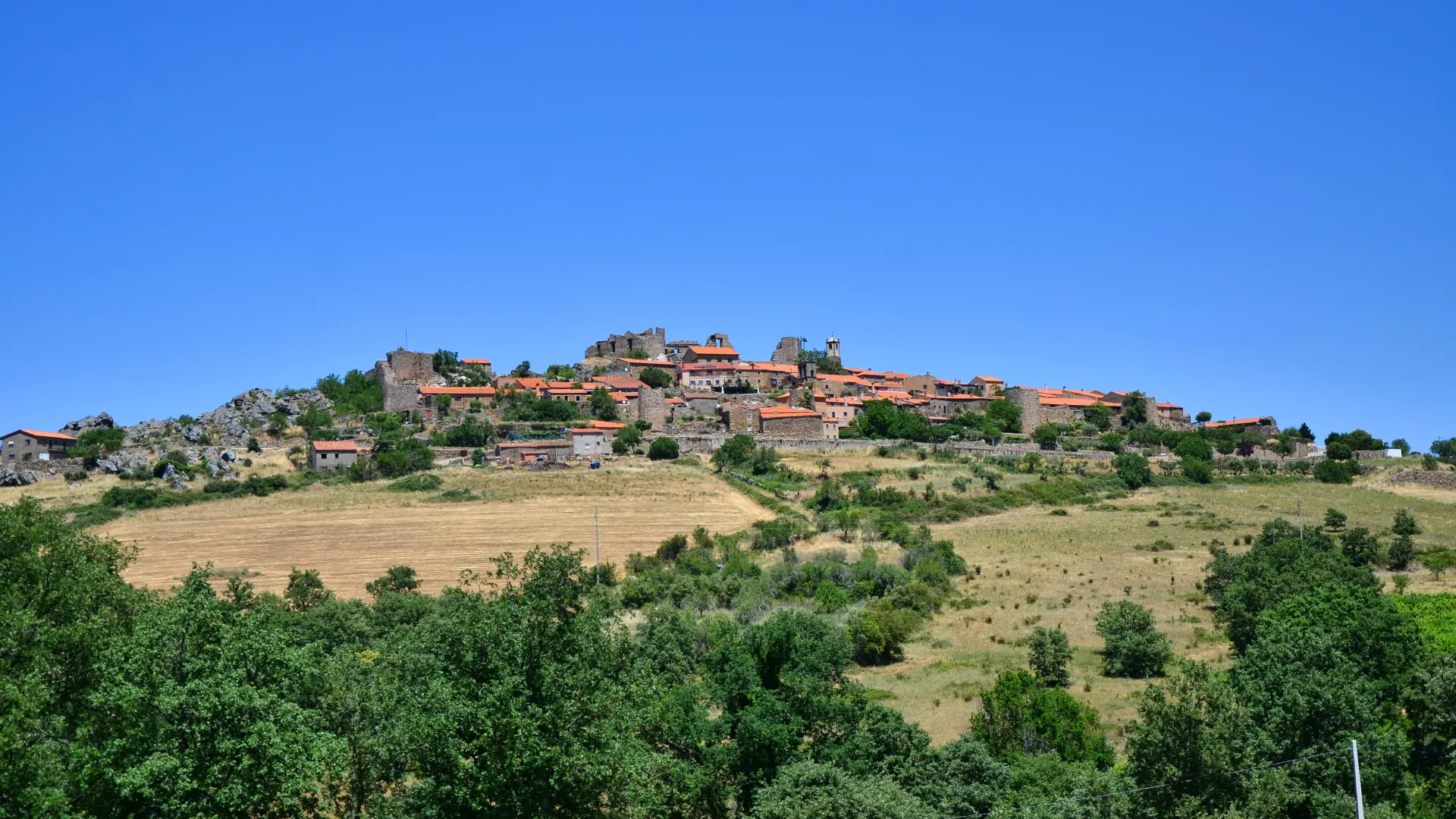Castelo Rodrigo: História e Encanto Entre Muralhas