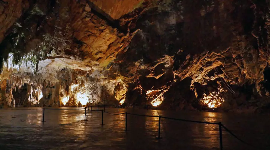 Grutas de Postojna, Eslovénia