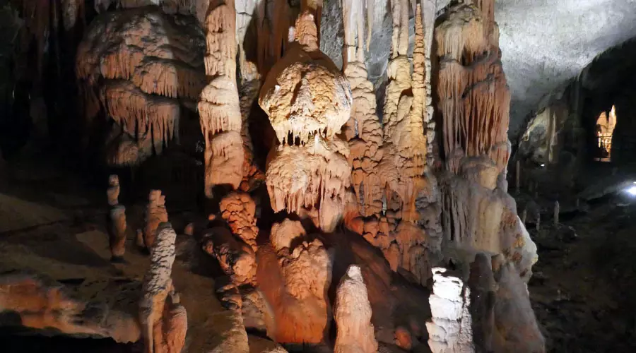 Grutas de Postojna, Eslovénia