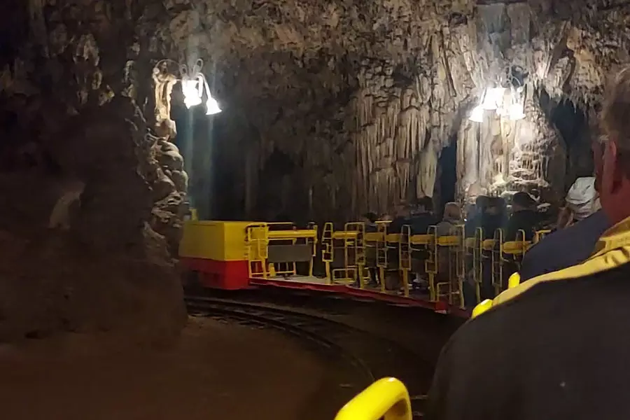 Grutas de Postojna, Eslovénia