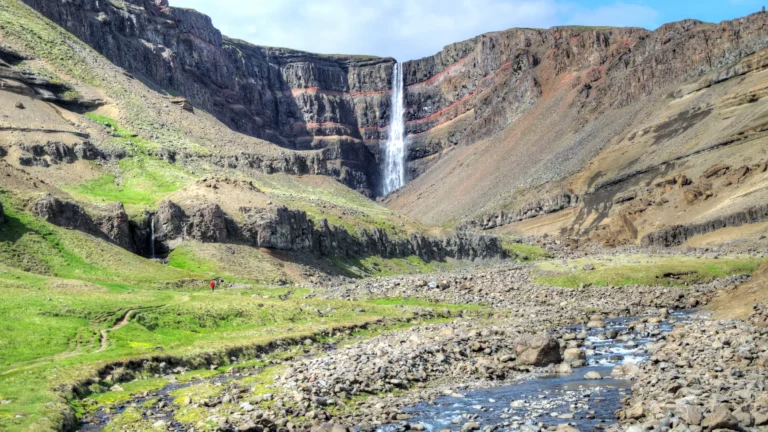 Hengifoss, Islândia