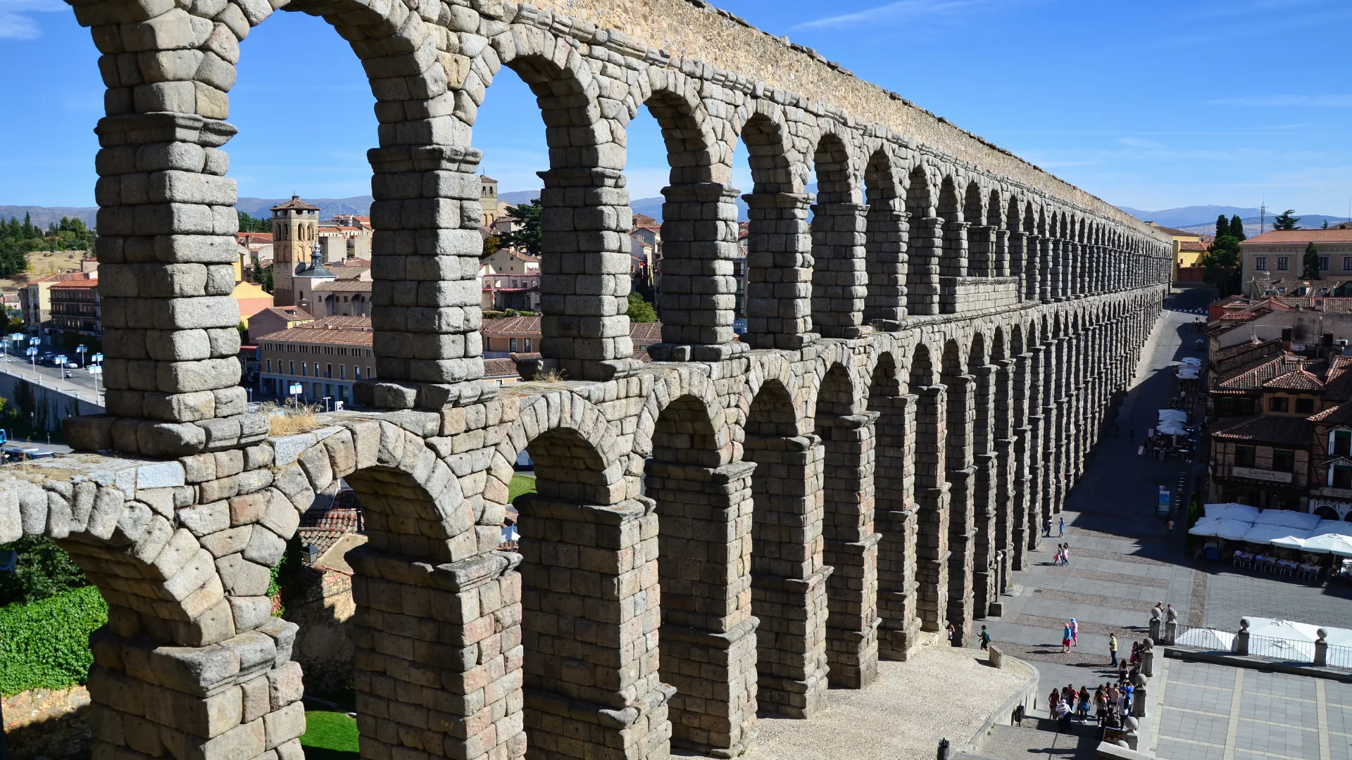 Segóvia, do Aqueduto Romano ao Alcázar