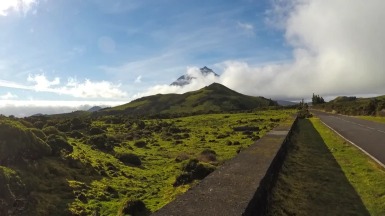 Subida à Montanha do Pico, Açores