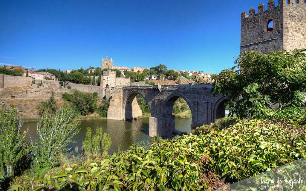 4 dias por Toledo, Segóvia e Ávila, Viagem de Mota